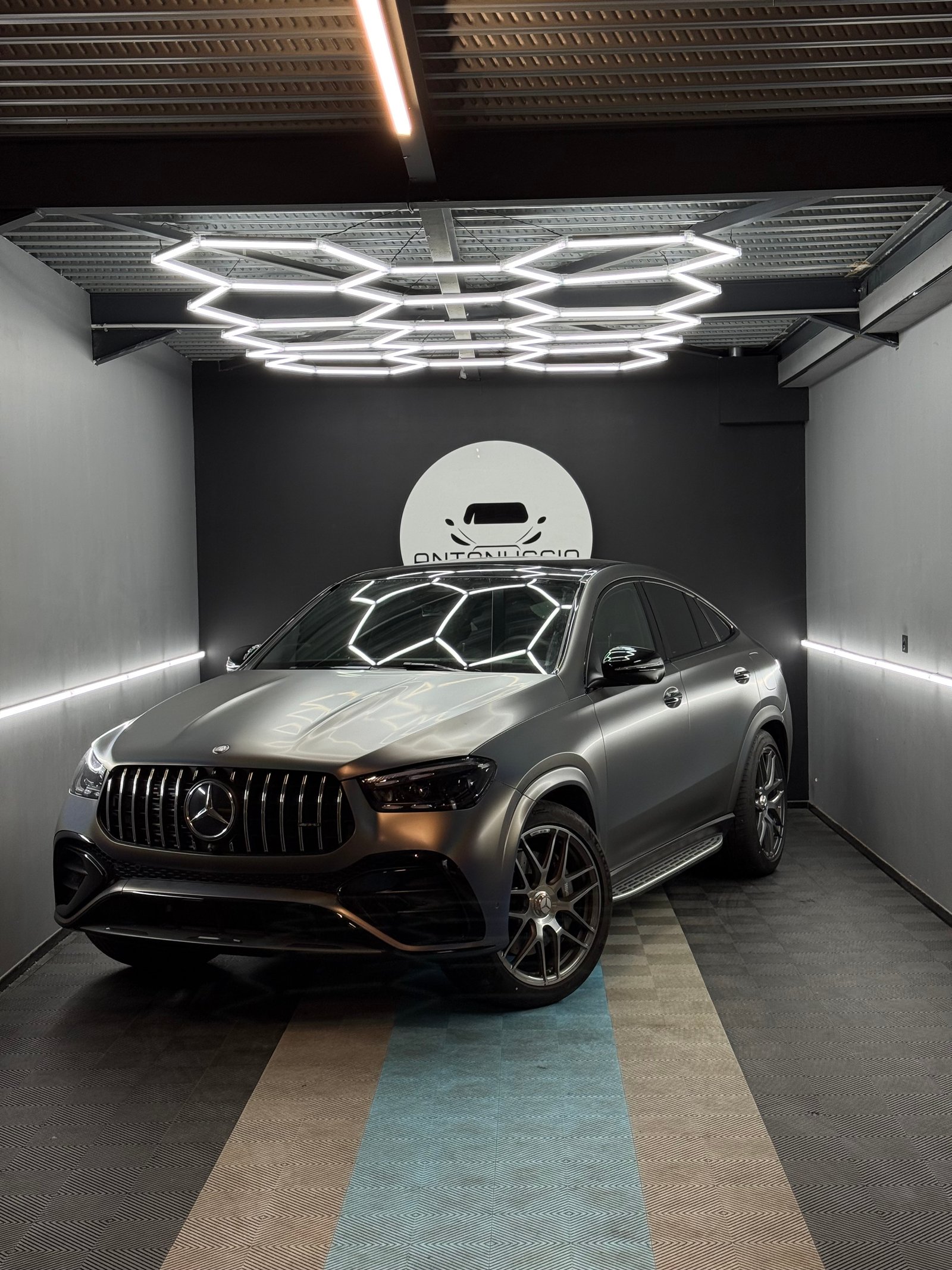 Mercedes GLE AMG covering full